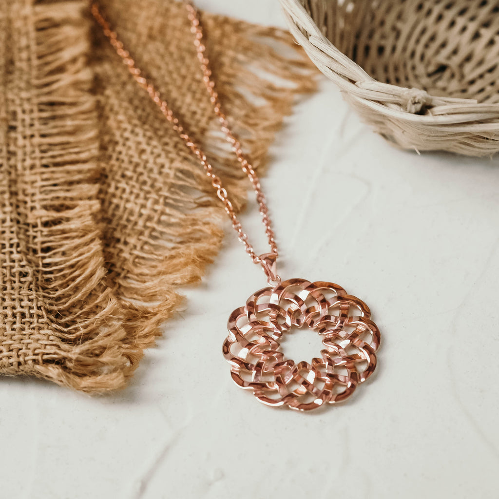 Woven Necklace with Pendant in 925 Sterling Silver