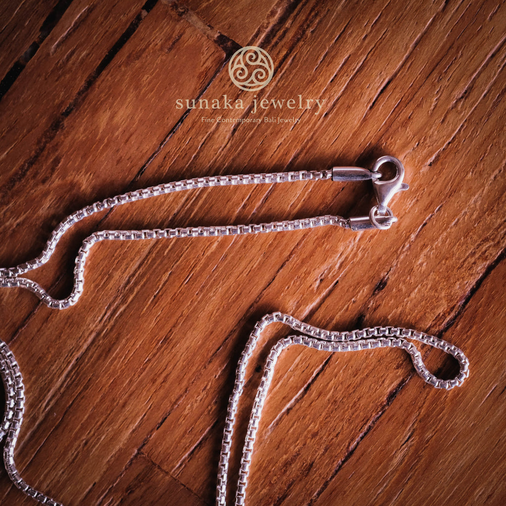 Necklace Chain 19.5 inch Silver Square